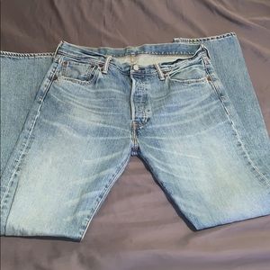 Men’s Levi jeans - 34x34 - GUC